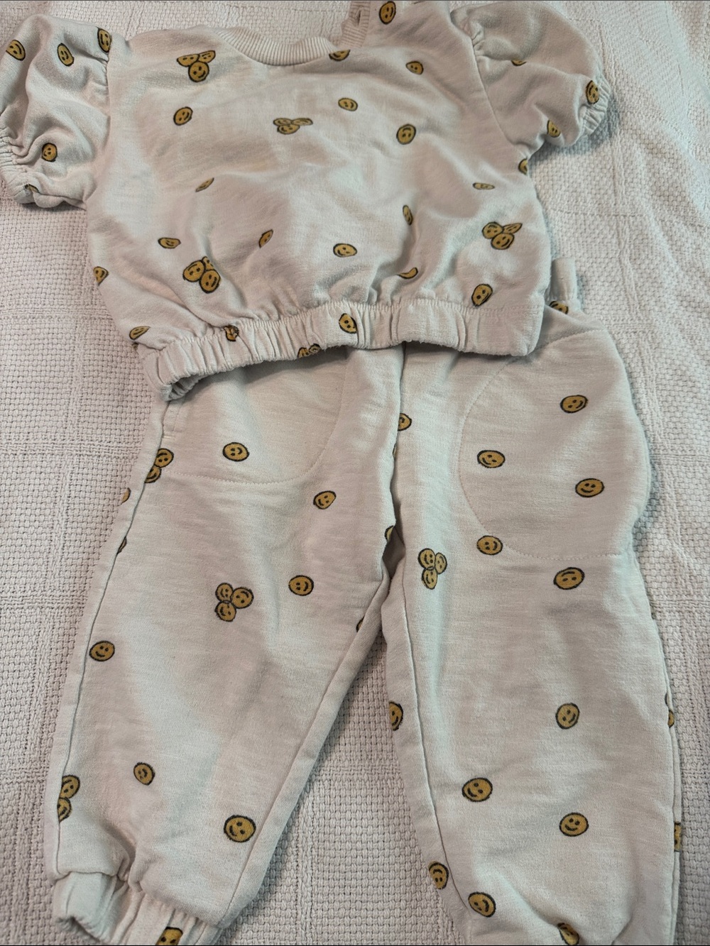 Jessica Simpson Cream Pajama Set with Yellow Smiley Prints